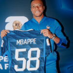 Kylian-mbappe-record-but-france