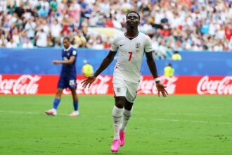 Bukayo-saka-frence-angleterre