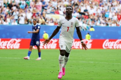 Bukayo-saka-frence-angleterre
