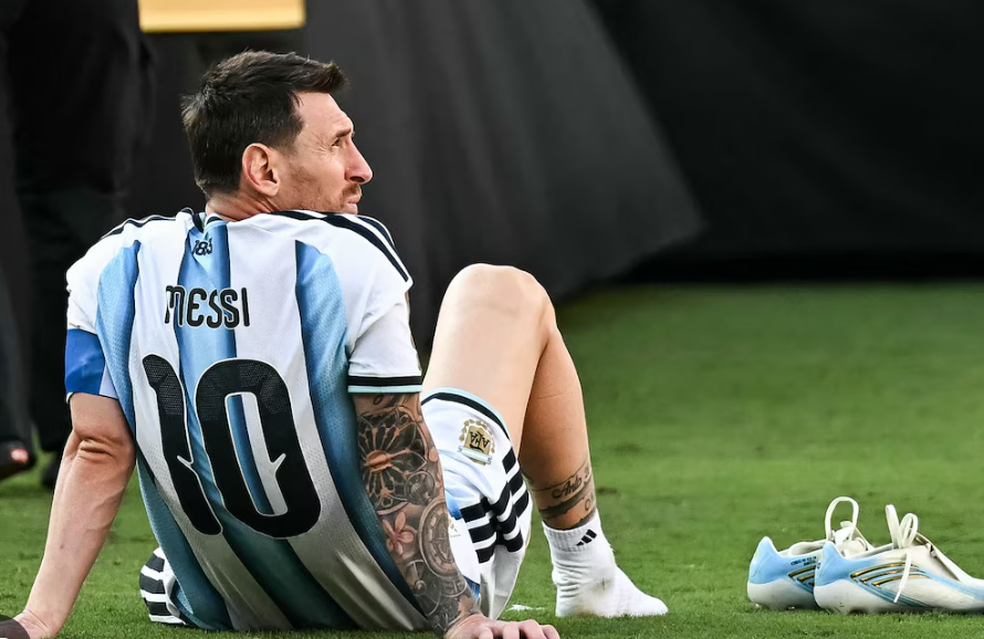 Retraite de Lionel Messi : La Fin Légendaire du Roi de l&rsquo;Albiceleste 