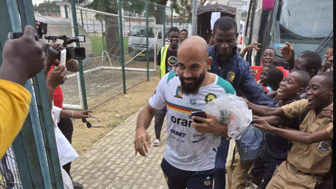 Quand Bryan Mbeumo illumine le quotidien des élèves du Lycée Moderne de Cocody