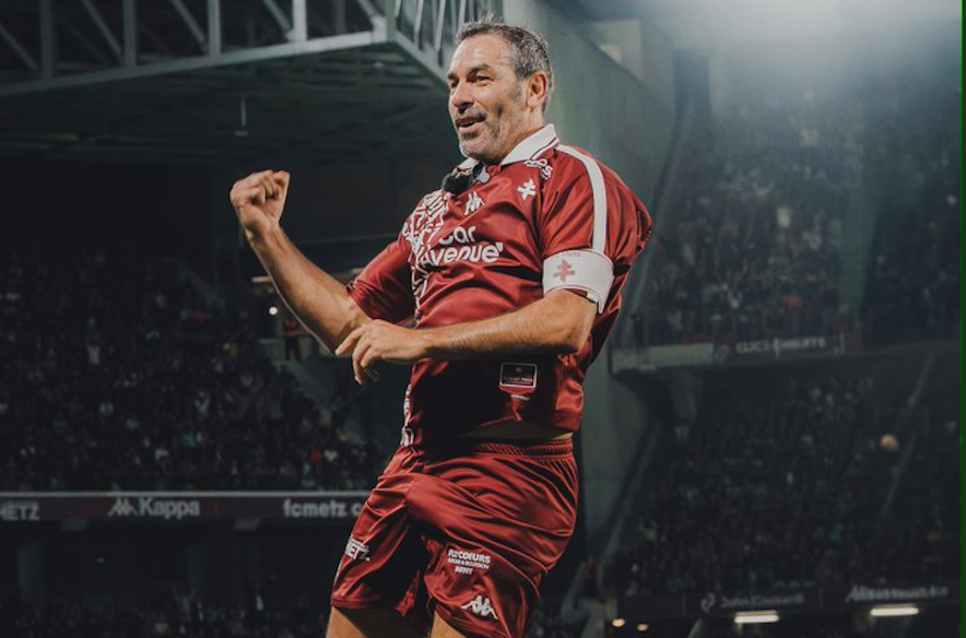 Jubilé de Robert Pires : Samuel Eto’o, Thierry Henry, Rigobert Song et une pluie de légendes réunies à Metz