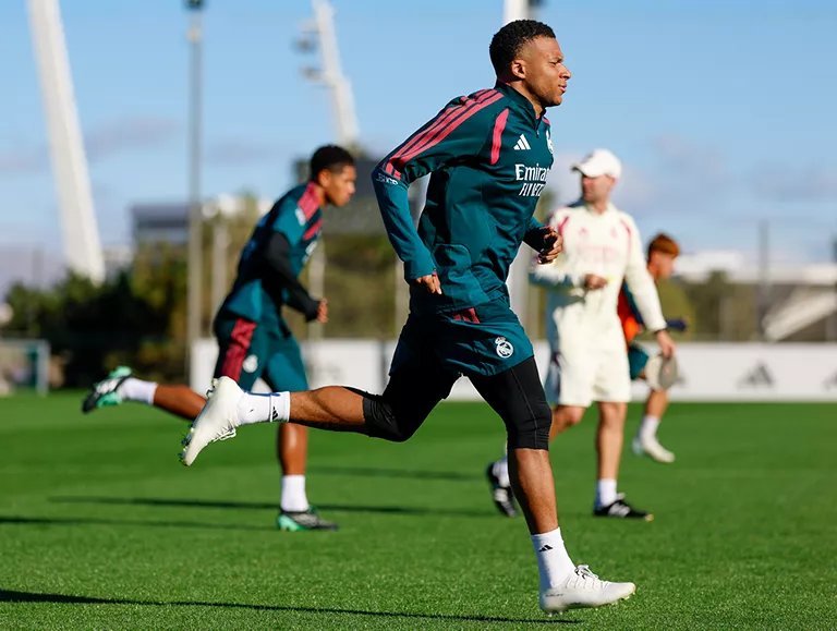 Real Madrid : Alerte levée, Kylian Mbappé est bien présent à l'entraînement avant Villarreal !